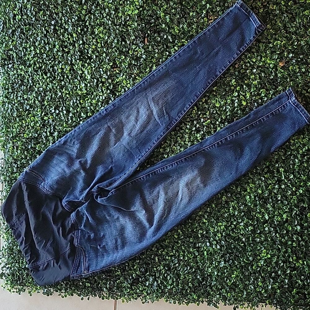 Maternity Jeggings size 6
